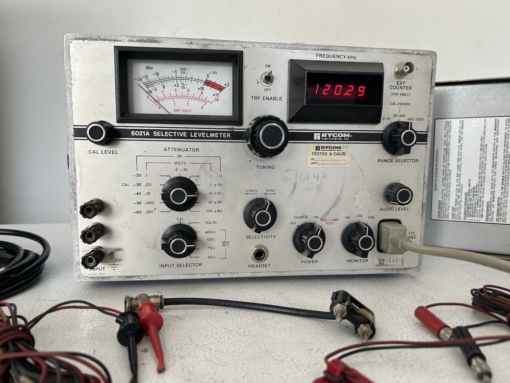 Rycom Instruments 6021A Selective Levelmeter Powers On Untested