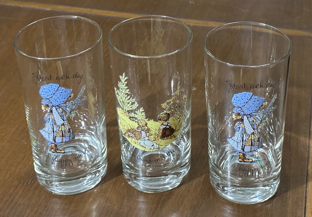 Holly Hobbie Tall Drinking Glasses