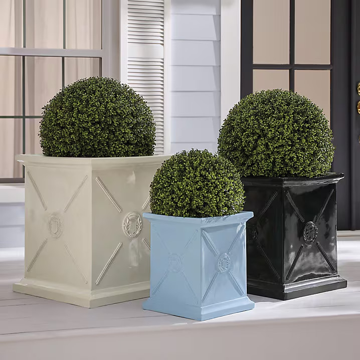 Beauclaire Planter