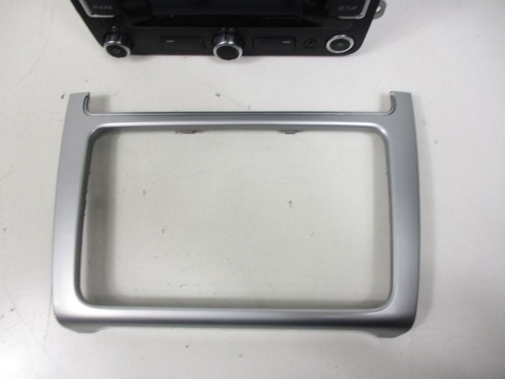 Radio/System with Screen No Code Available For