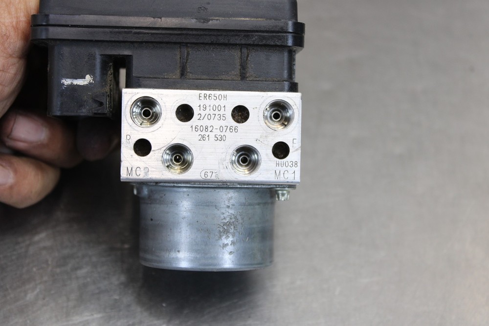 17-23 KAWASAKI NINJA 650 EX650 ABS PUMP UNIT MODULE
