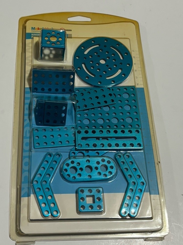 RadioShack Makeblock Bracket Robot Pack, NIP