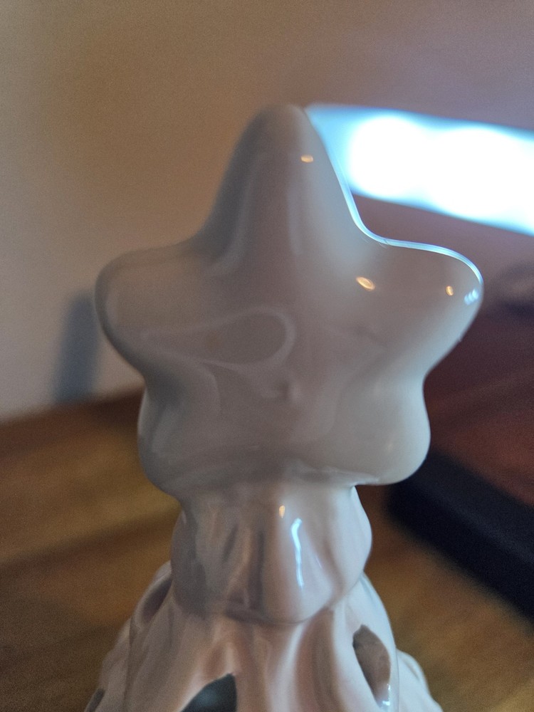 ceramic christmas tree with base