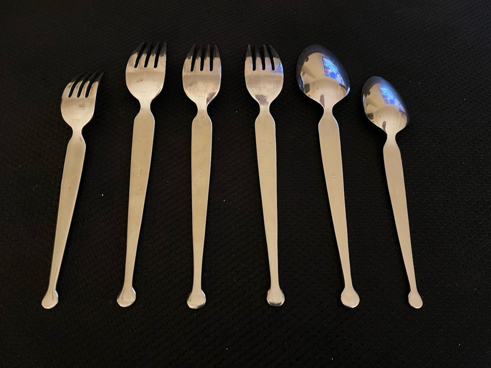 6 Pieces Post Modern Stainless Circle Tip Handle Korea 18/10