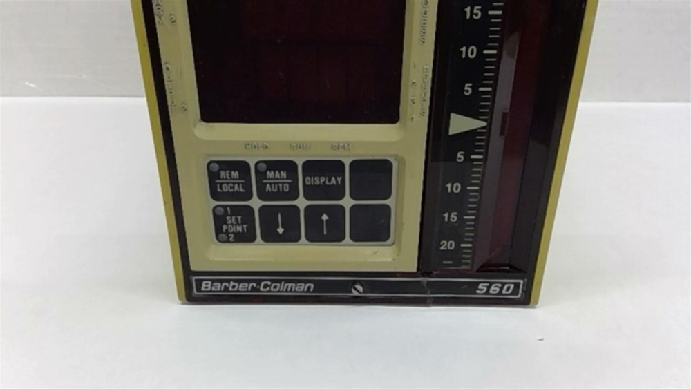 Barber-Colman 560 Temperature Controller