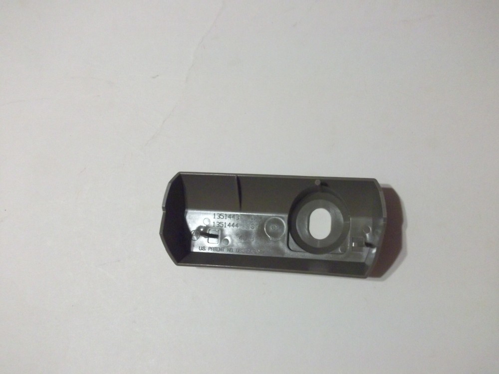 One Andersen Windows Classic series Operator/Crank cover Stone.