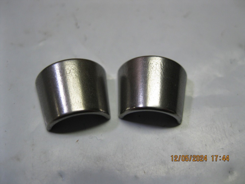2 Engine Valve Spring Retainer Keepers Clevite 216-5206 (2 pack)