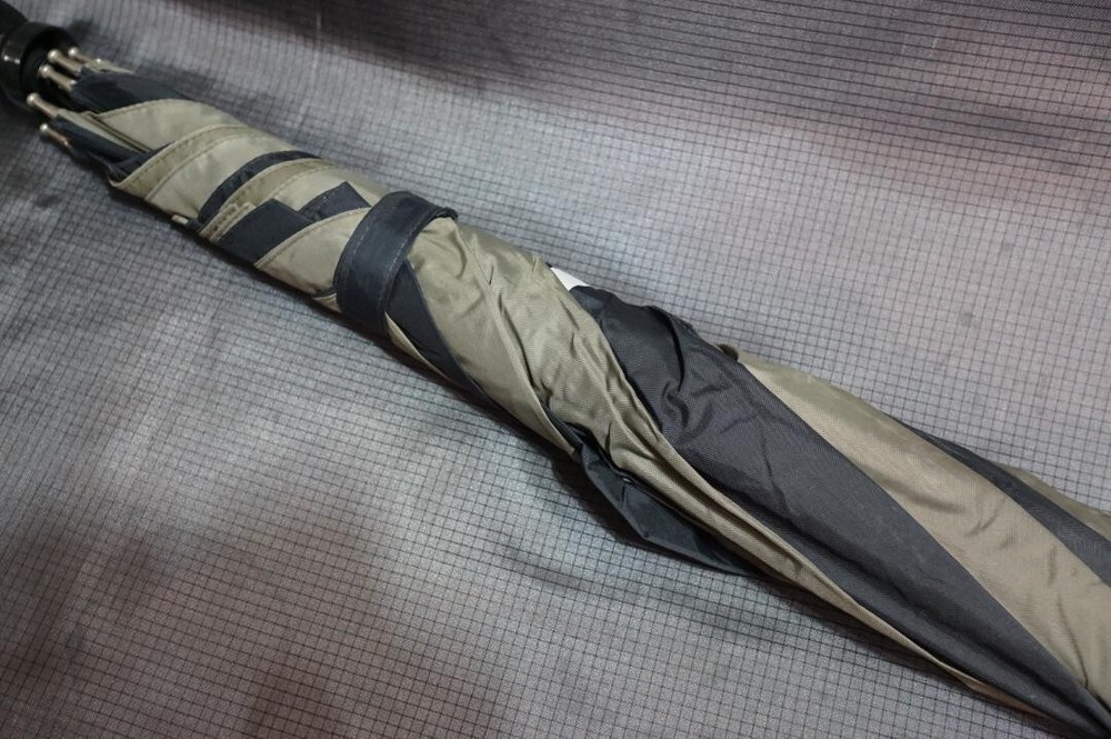 Rare NIKE GOLF umbrella