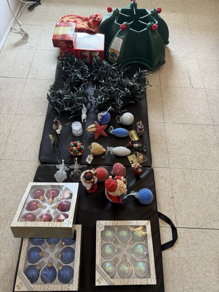 Christmas Tree Penta Stand And Ornaments