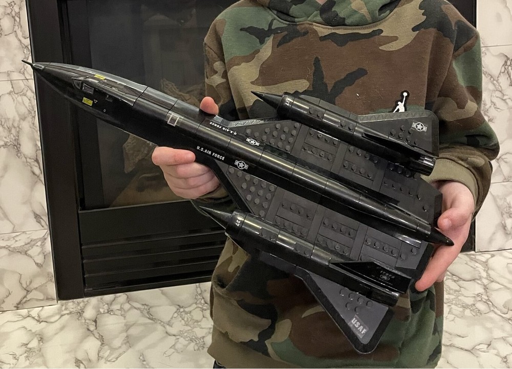 SR-71 Blackbird Recon Jet Model Building Blocks Bricks Original Box SR71 Army
