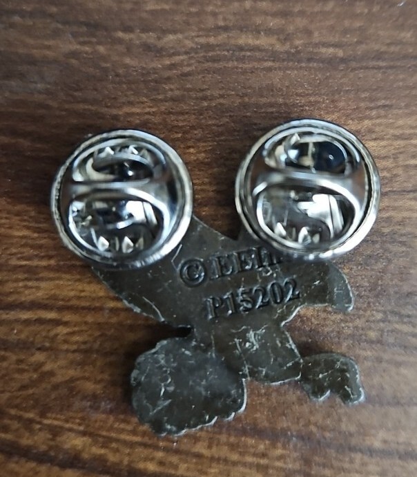 Lapel Hat Tie Tac Pin Flying Falcon Bird Hawk