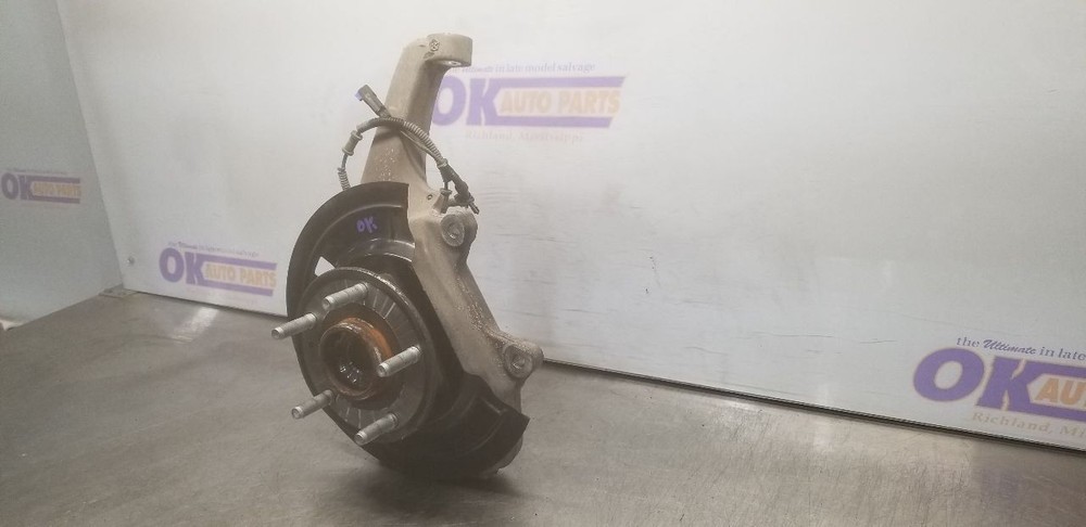 21 DODGE RAM 1500 CLASSIC STYLE 4X4 SPINDLE KNUCKLE FRONT LEFT DRIVER