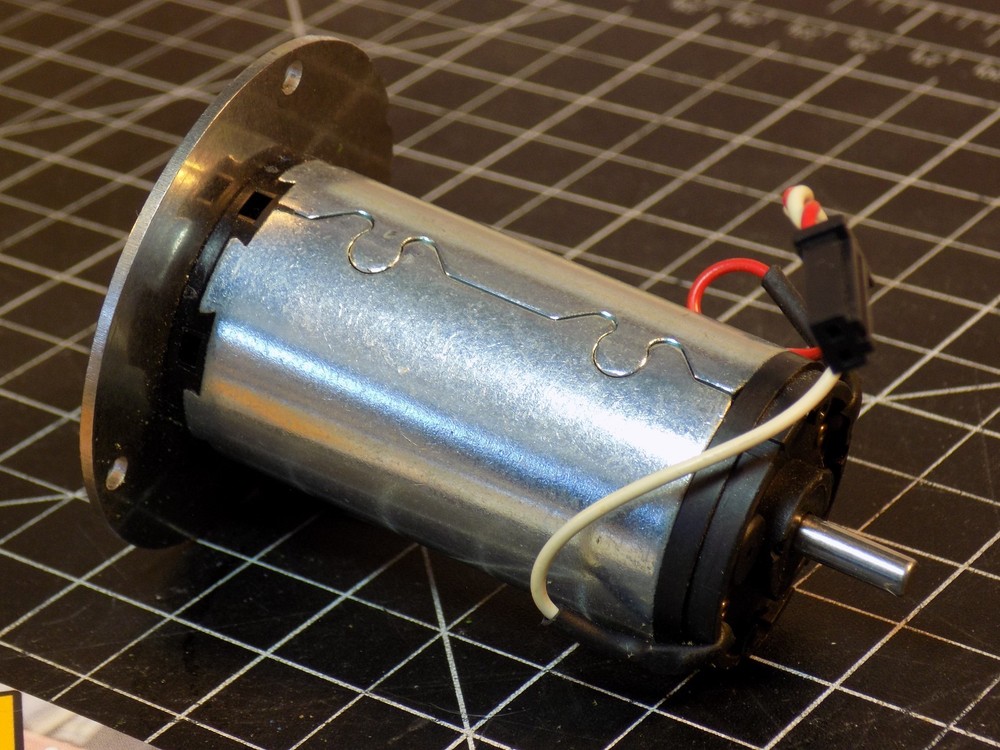 Maxon A-Max 15amp DC Motor 20443 TESTED (030404)
