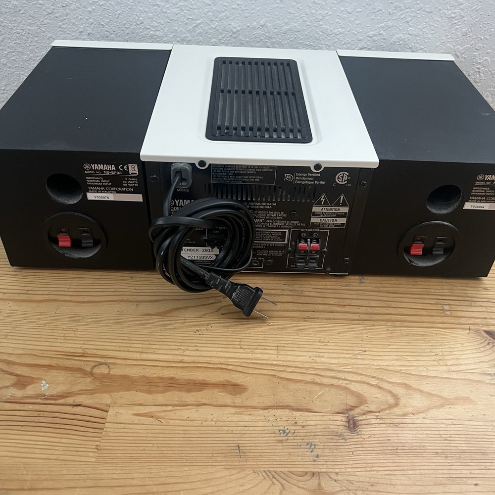 YAMAHA MCR-B043 Micro component