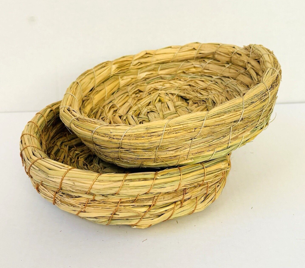 2 Pcs Handmade Bunny Grass Beds , Hamsters, Guinea-pigs E1-839