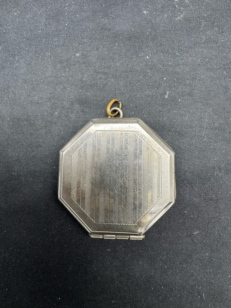 Antique Octogen Silver Tone Locket