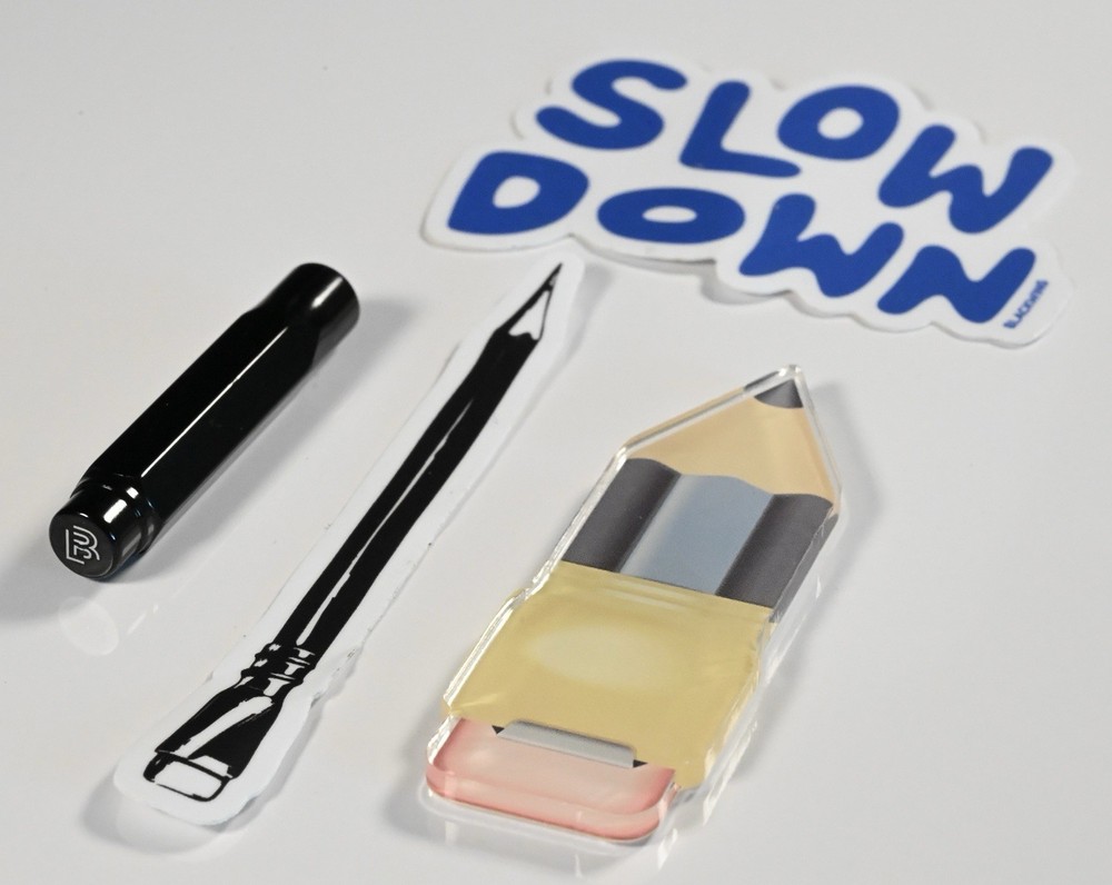 BLACKWING Slate Notebook White Small A6 Graph + Point Guard + Magnet + SLOW DOWN