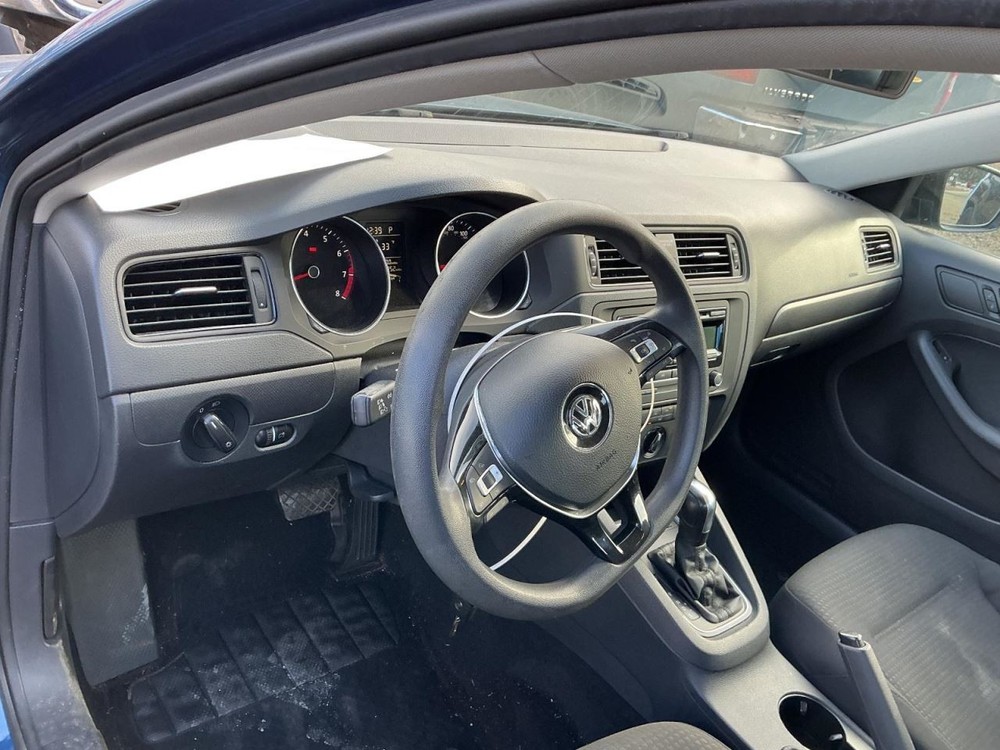 JETTA 2015 Glove Box 4943318