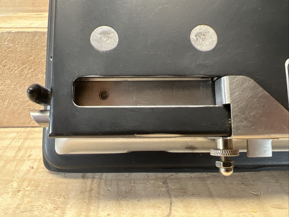 TOP, TOP-O-MATIC cigarette machine, preowned condition