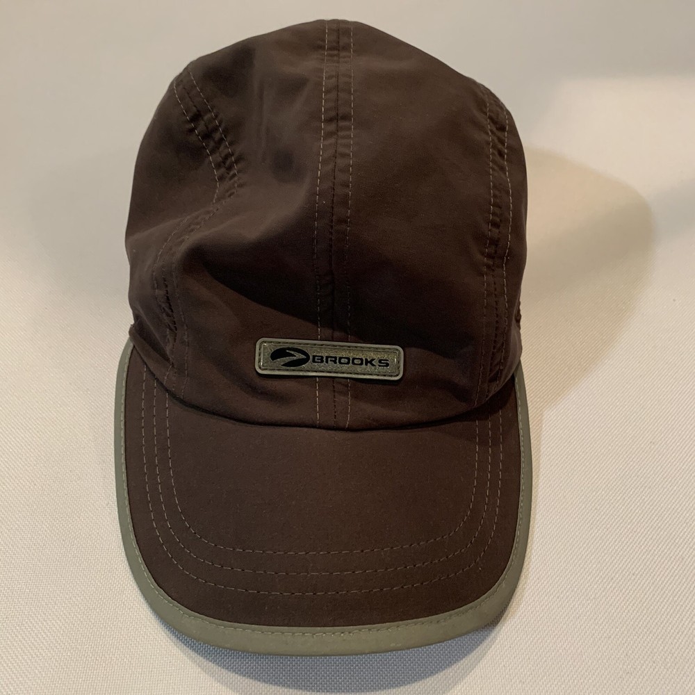 Brooks Running Hat Reflective Adjustable Gray Cap Red Light Strap NOT WORKING