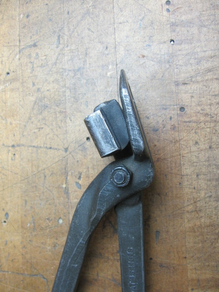 Elmo Mfg model E safety banding strap cutter