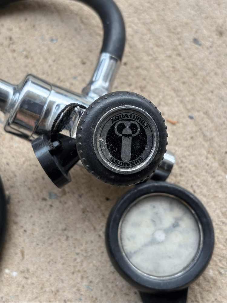 US Divers AquaLung Regular Set *As Is-Not Tested*