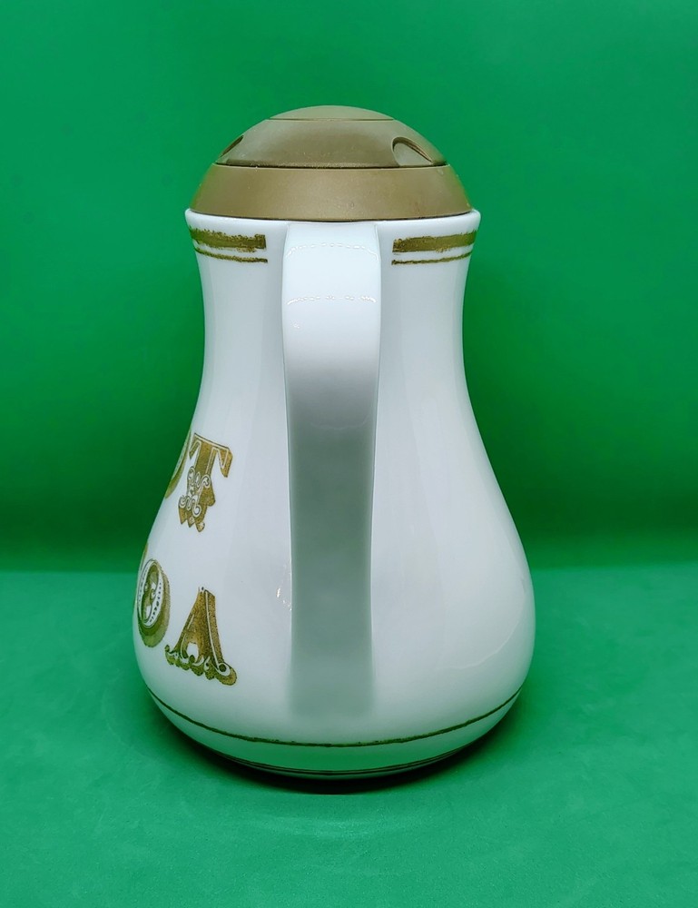 Williams-Sonoma automatic hot chocolate pot