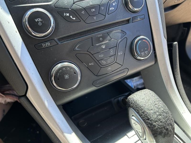 FUSION 2015 High Mounted Stop Light 104718171