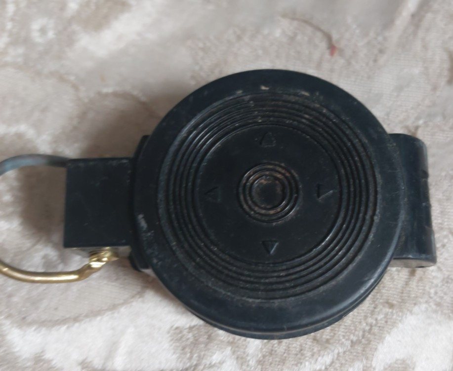 Engineer Compass Pocket Directional - Black Vintage