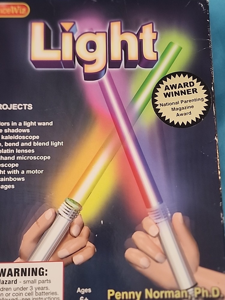 ScienceWiz LIGHT 25 Projects Kids Educational Science Book & Activity Kit (PT2)