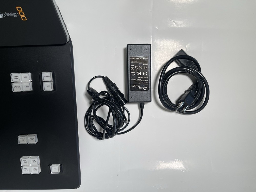 Blackmagic Design ATEM Television Studio HD8