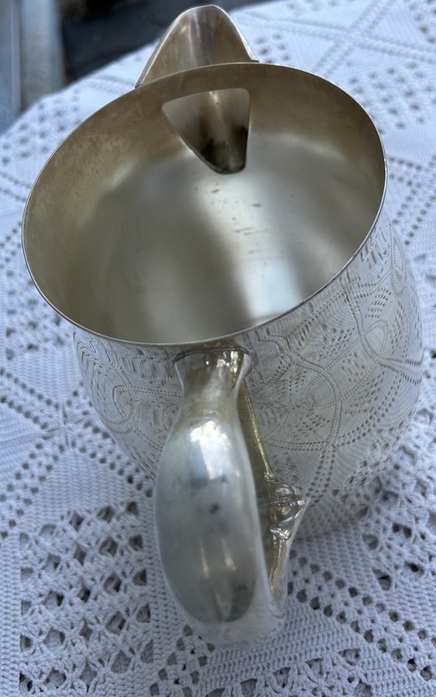 SHERIDAN VINTAGE SILVER PLATE WATER PITCHER, 7”