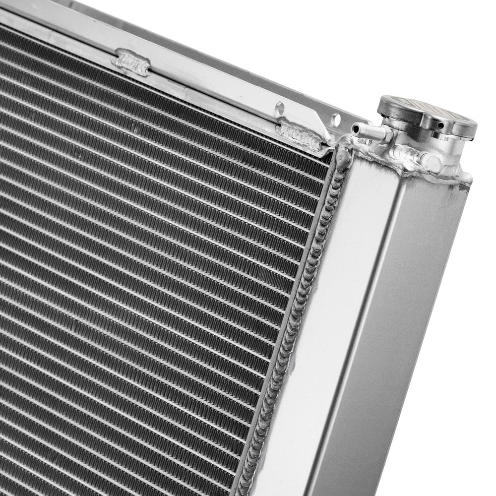 2 or 3 Row Universal Radiator 22 X 19 for SBC BBC Engine Performance Cooling