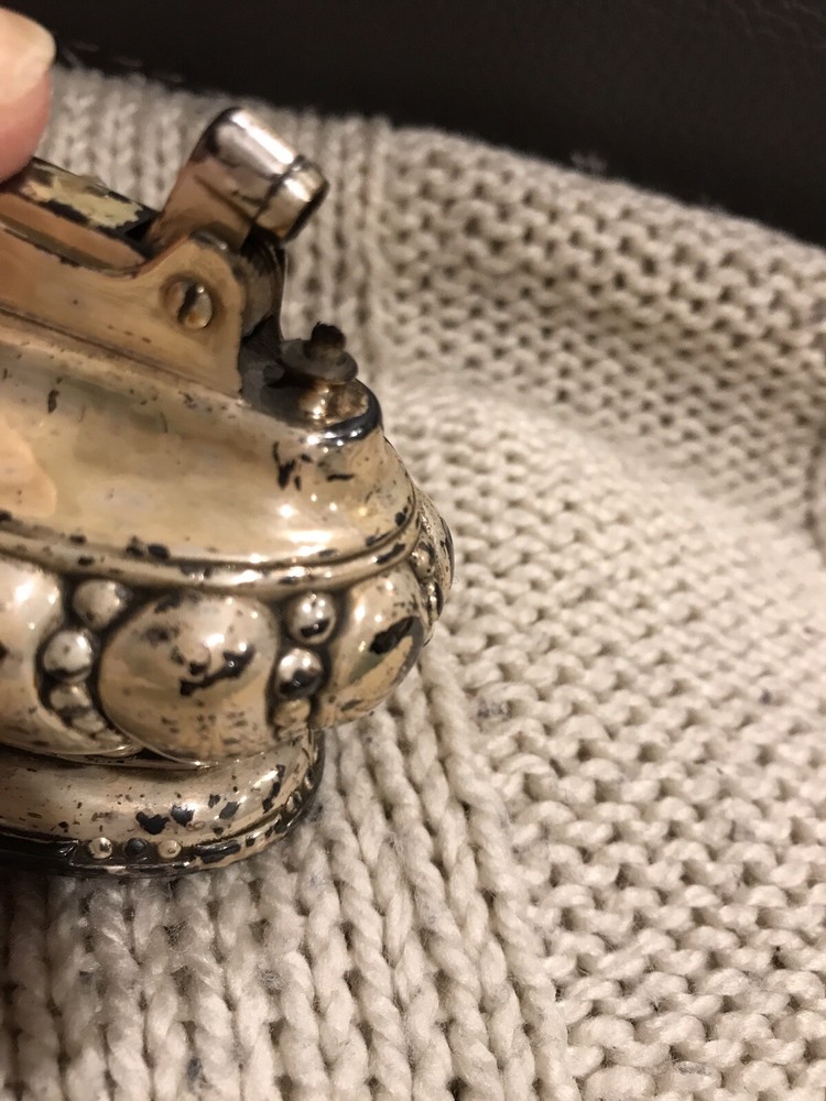 VINTAGE RONSON CROWN TABLE LIGHTER SILVER PLATED