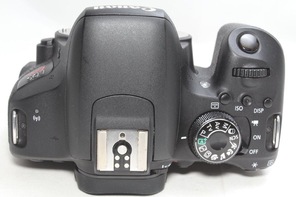 Canon EOS Kiss X9i 70459