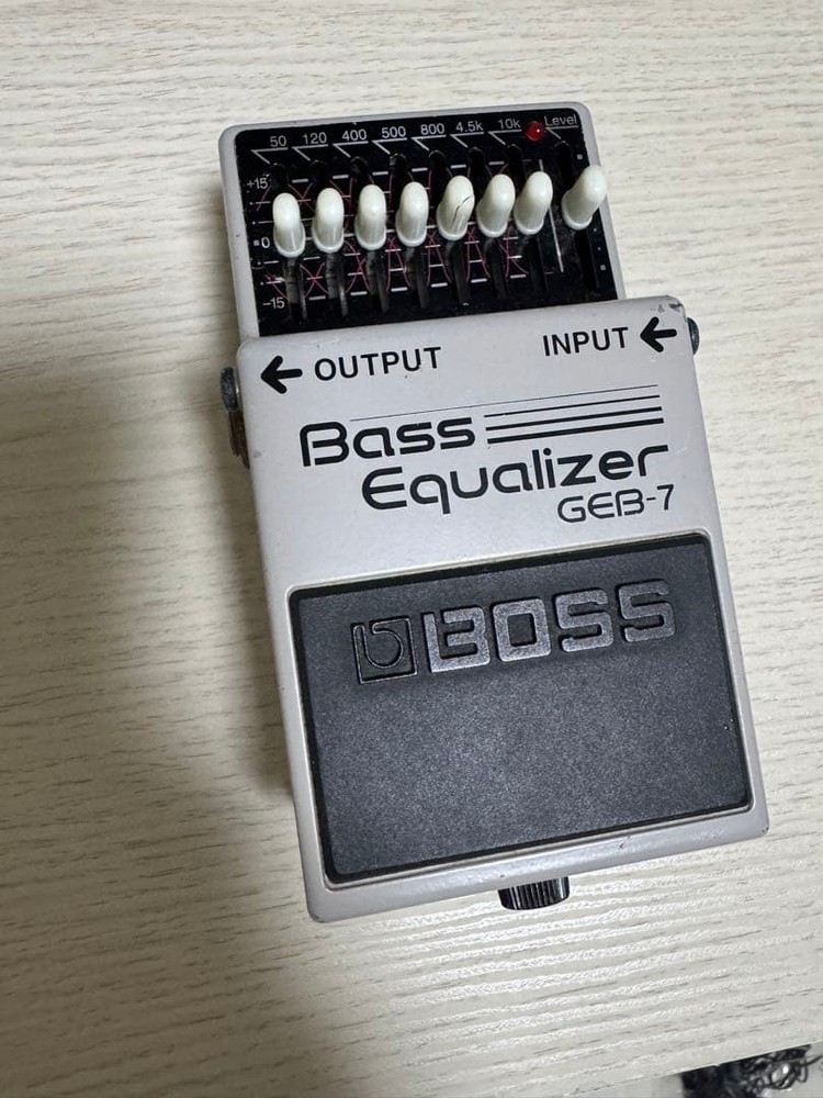 BOSS GEB-7 Bass Equalizer Pedal