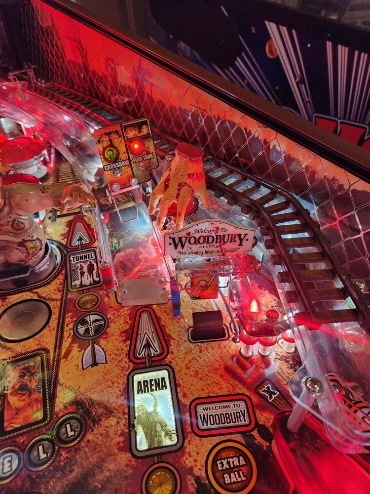Walking Dead Pinball Machine SEVERED HAND! Flasher Mod HAND PAINTED