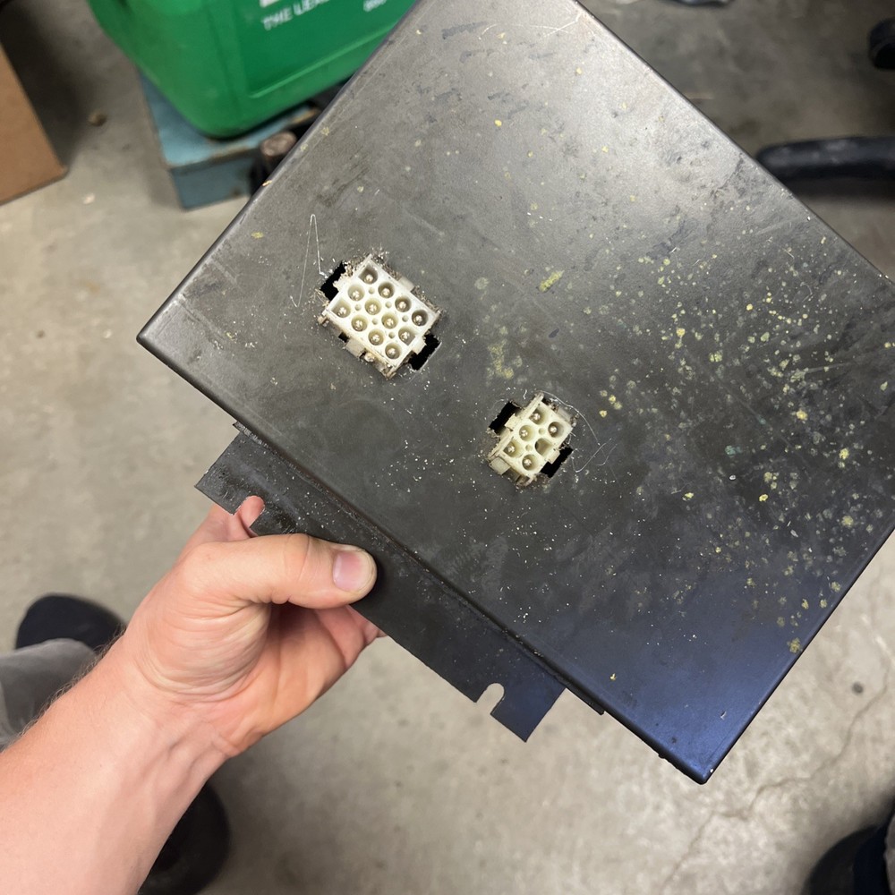 3302 Ryobi Machine Count and Service Panel RE69 6390