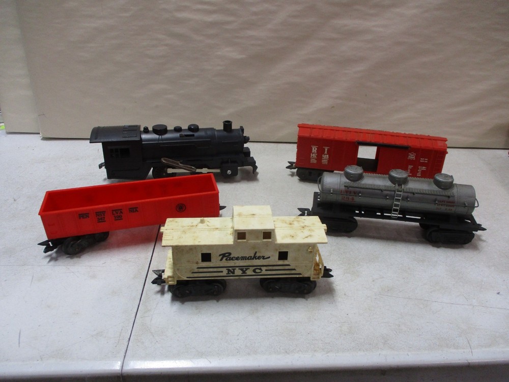 Marx Train Set with Pacemaker Caboose