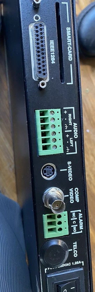 General Instrument Magnitude Satellite Receiver SR-3200