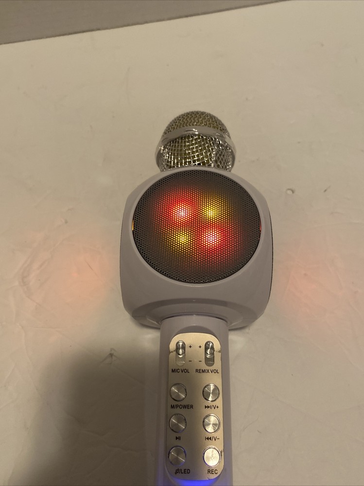 Merkury White Speaker Microphone