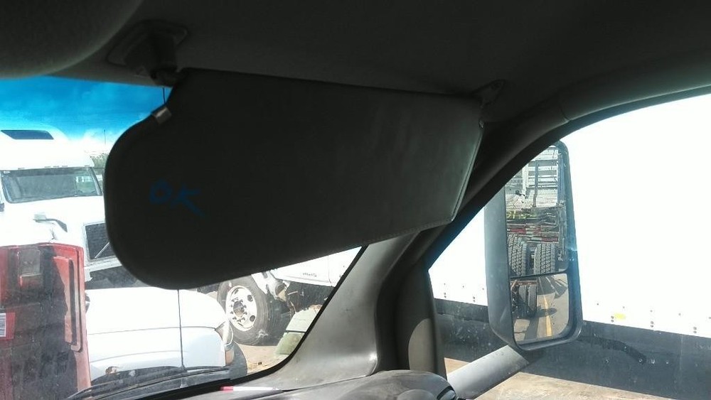 Replaces 2003 GMC C7500 INTERIOR SUN VISOR ,  OH