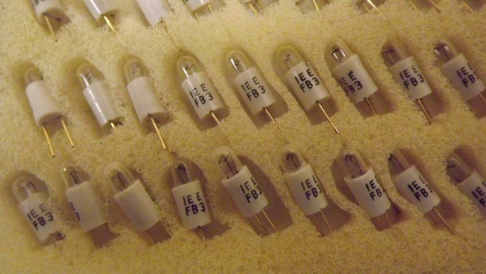 (5PC) FB3 IEE 14V LAMP