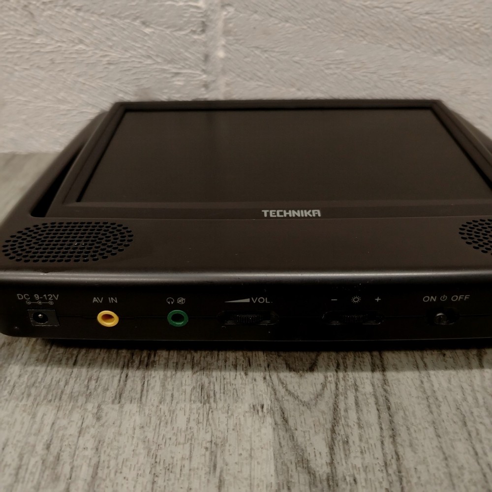 Technika - PDTSS09 7" - Twin Screen - Portable DVD Player - Black