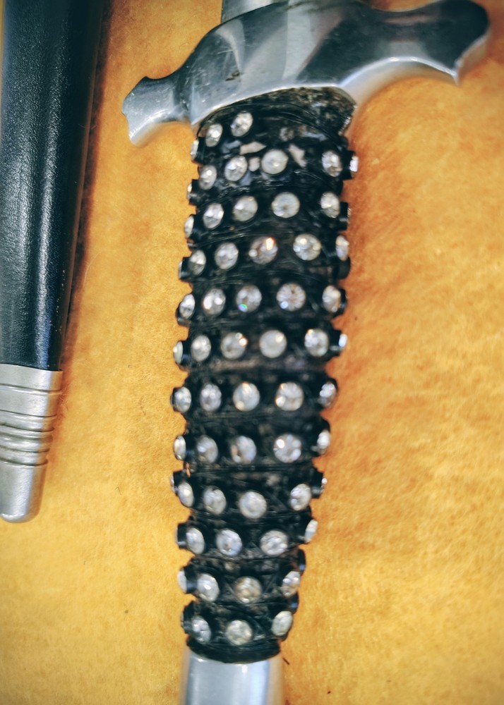 Hirschkrone, Solingen Germany, Presentation Dagger, Rhinestone Encrusted Handle