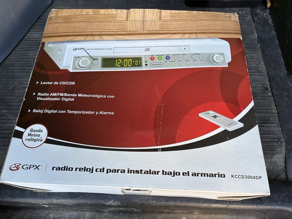 Under The Counter Radio/ CD Player