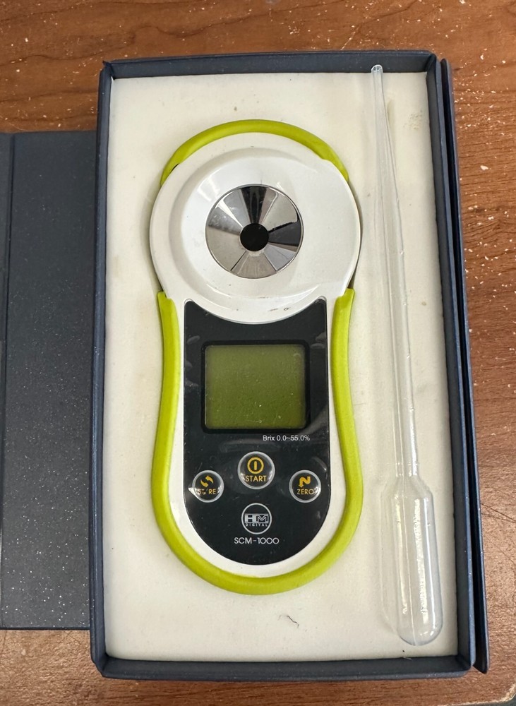 HM Digital SCM-1000 Digital Refractometer.
