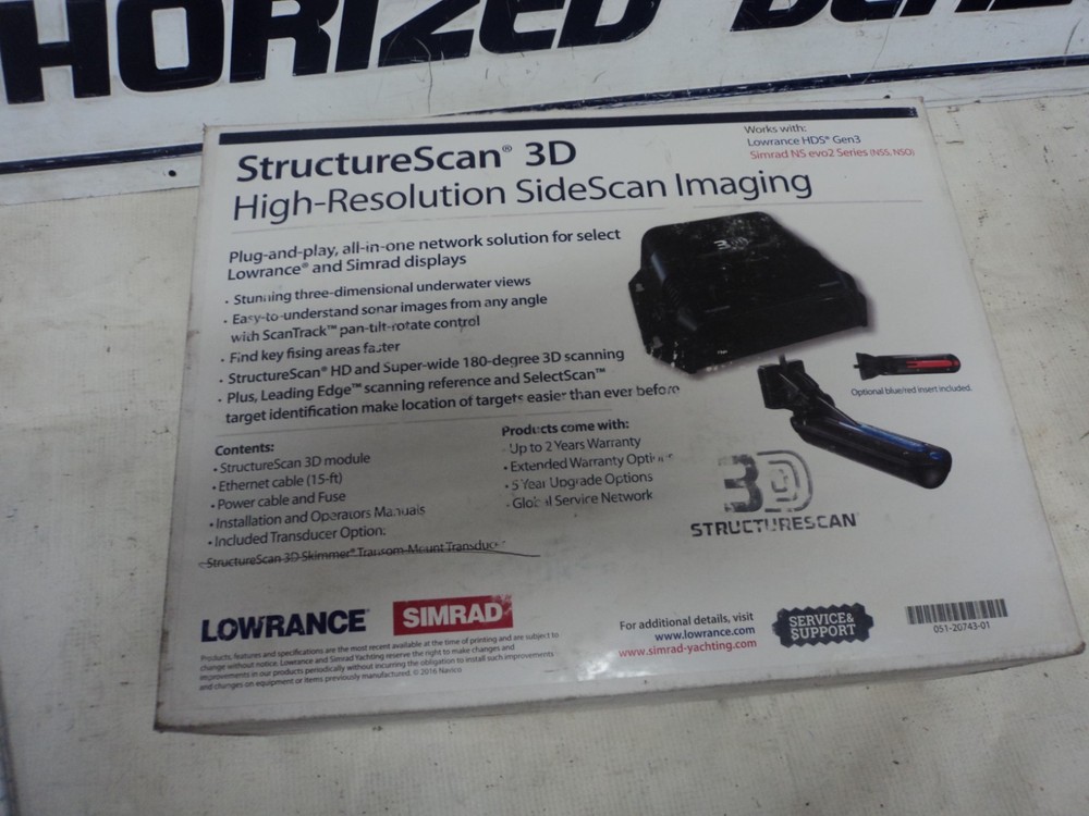 Lowrance hi resolution side scan unit.