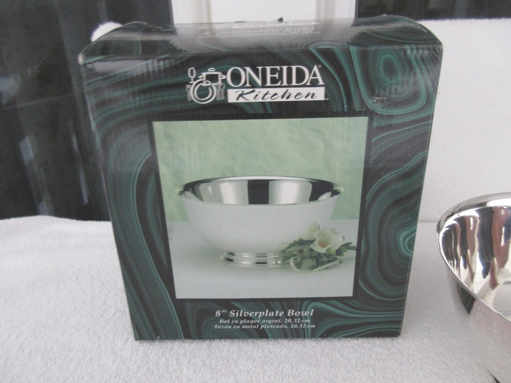 NEW IN BOX~~" ONEIDA KITCHEN " 8" SILVERPLATED BOWL!!!!