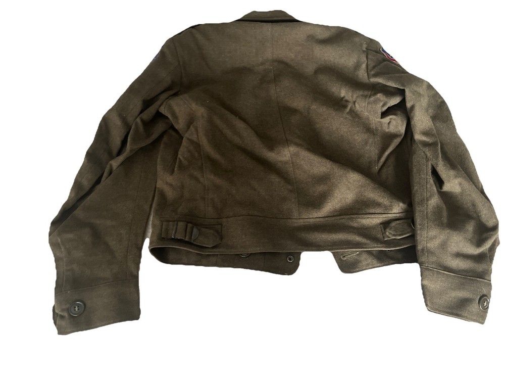 Ike Jacket With Korean War Air Force Patch Patches